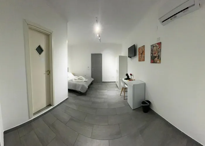 Bed & Breakfast B E B Helena 4*